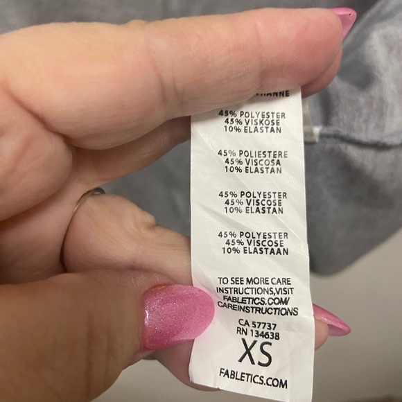 Fabletics, gray T-shirt dress with double bows on sleeves women’s size xs - Picture 7 of 9